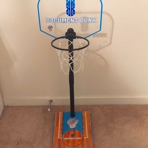 Trash basketball hoop